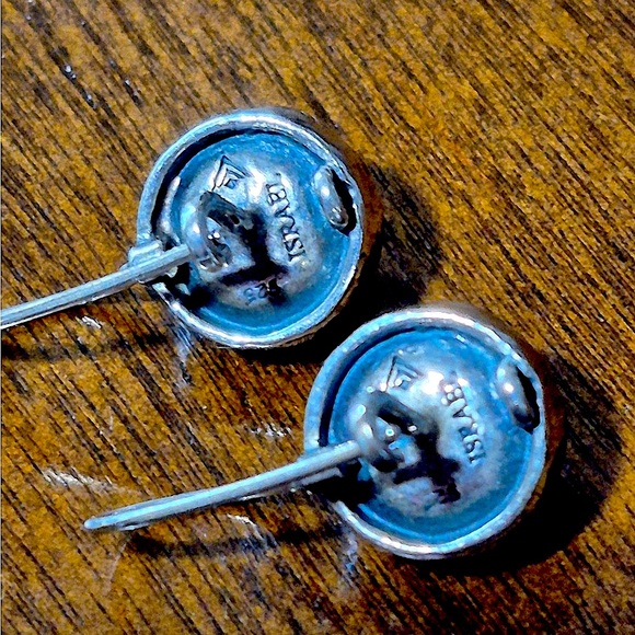 Silpada Margarite Pearl Hammered Silver Drop Earrings - Picture 7 of 7